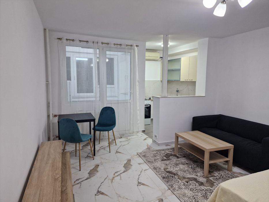 Proprietar inchiriez garsoniera Metrou Titan