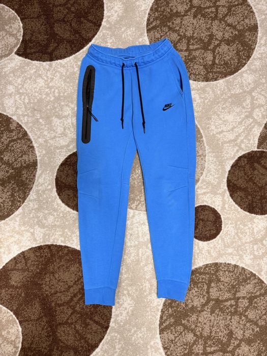 Nike tech fleece blue