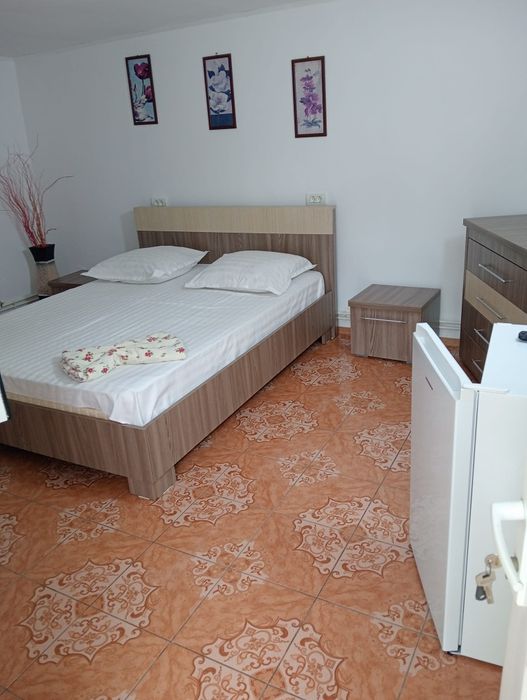 Apartament/Casă cu 3 camere și curte – Oază de liniște și confort