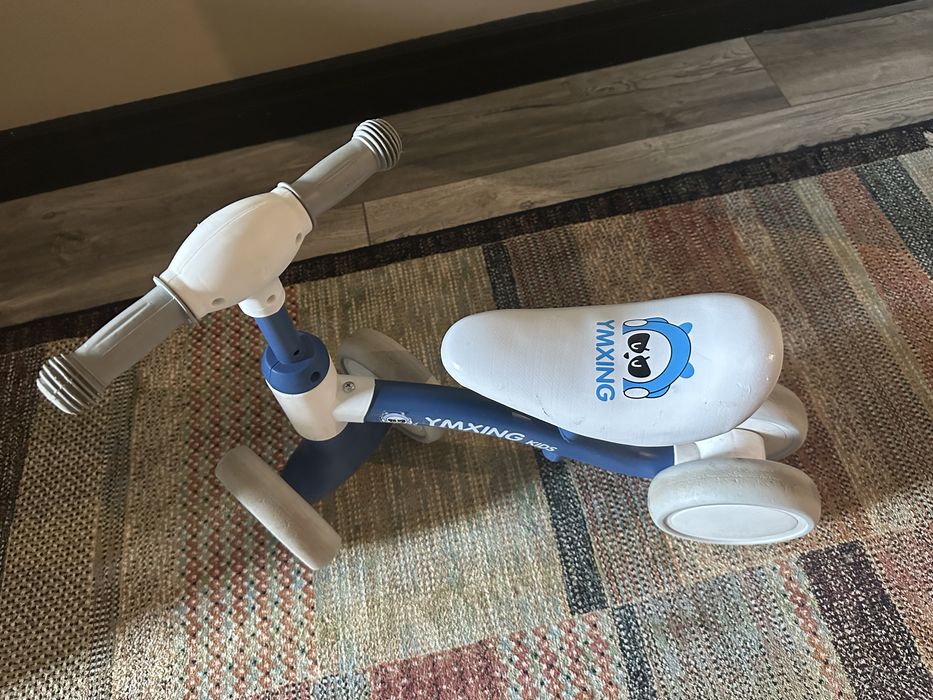 Беговел детский, 1- 3 года