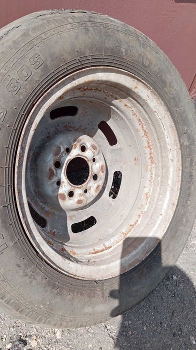 Запасной комплект колеса