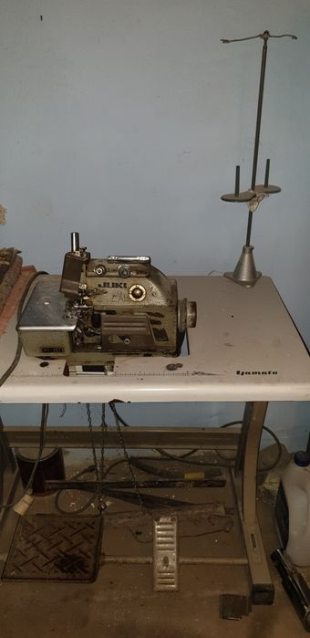 Продаётся швейная машина. Тикув машинаси сотилади. Аверлок