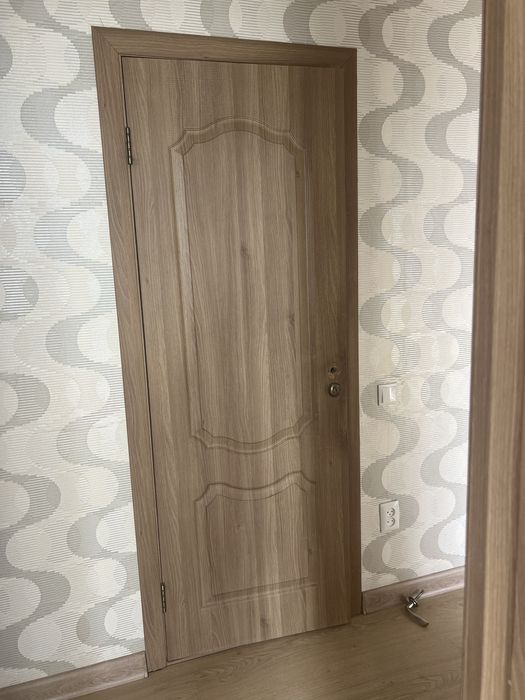 Продам двери срочно