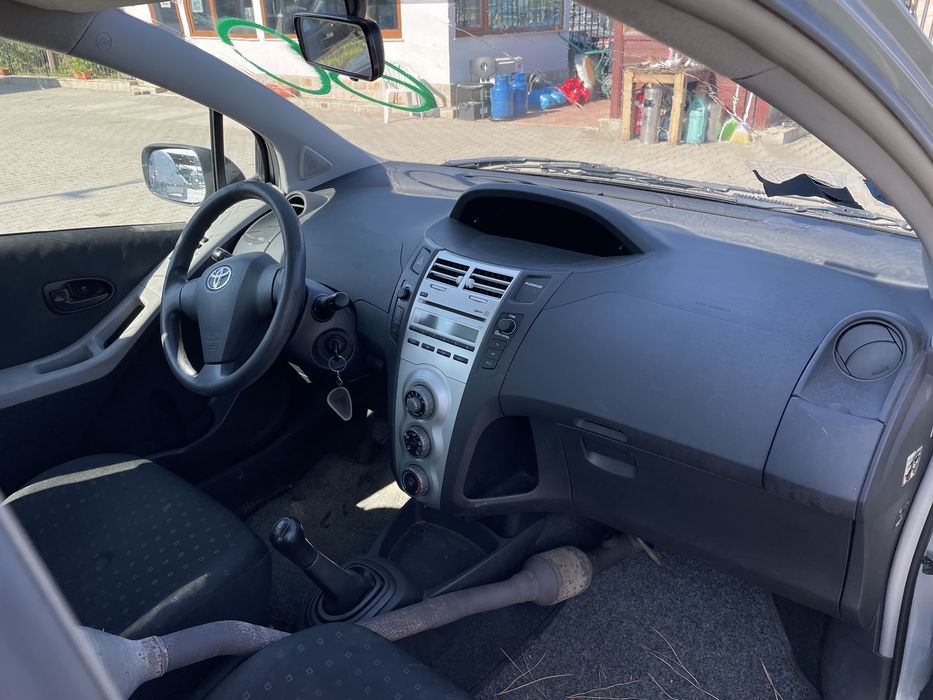 Toyota Yaris 1.3i/2007г,На части