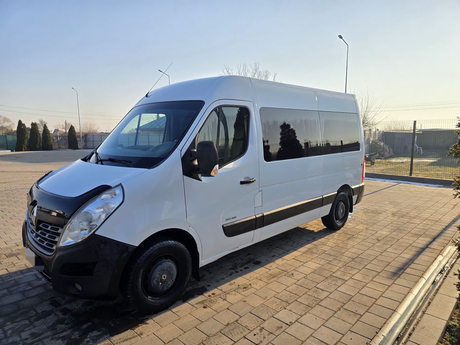 Renault master 3 Euro 6 cu 8+1 locuri
