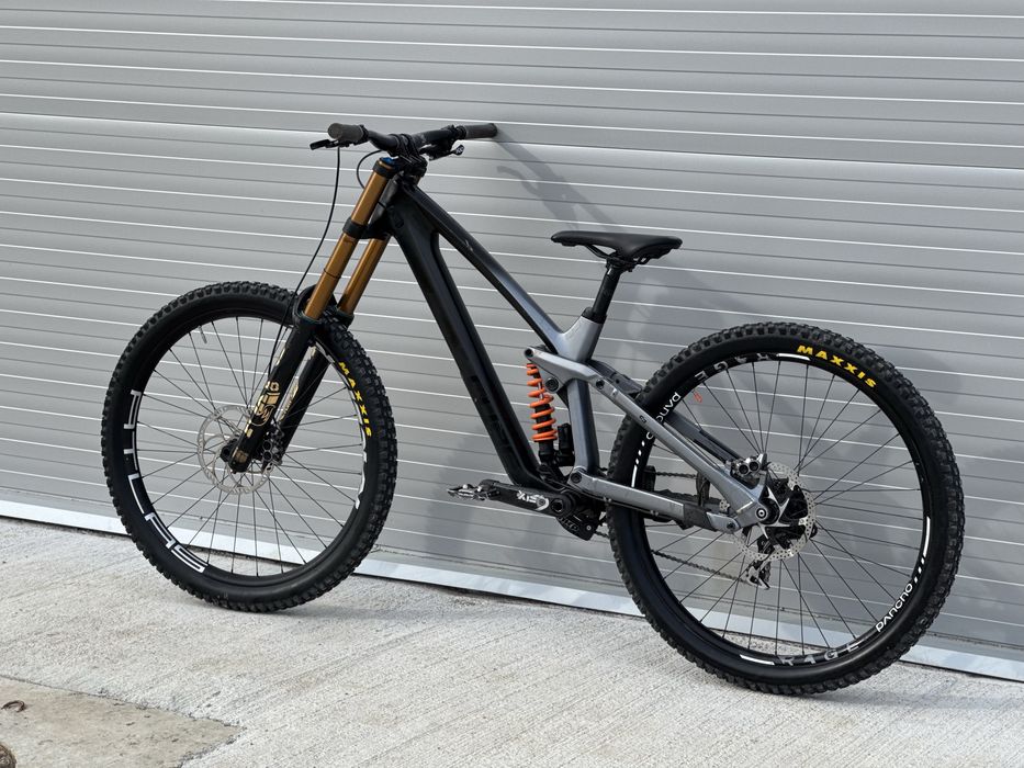 Bicicleta Cube Two15