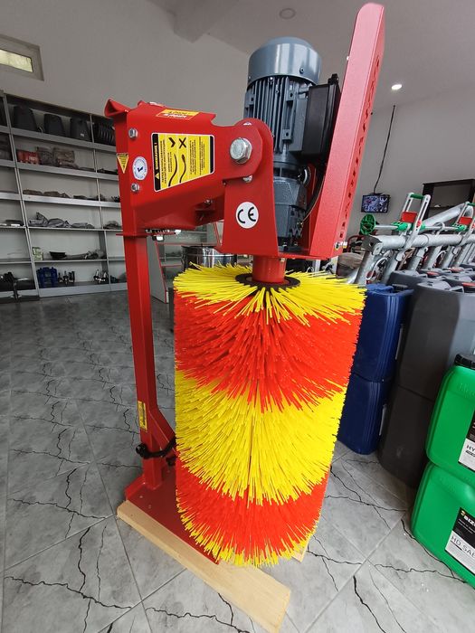 Автоматическая щетка-чесалка для коров. Қашлагич. Qashlagich