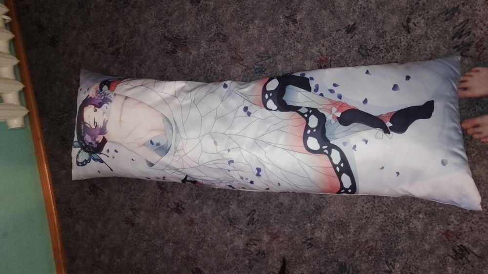 Дакимакура с шинобу.