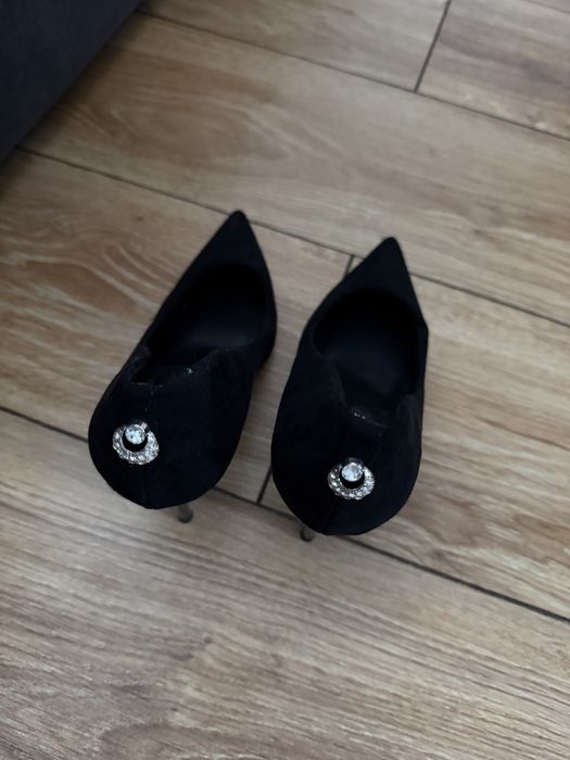 Туфли новые замшевые