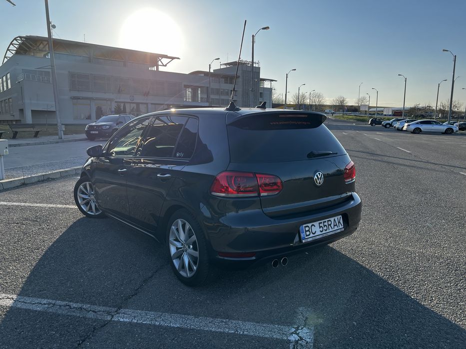 VOLKSWAGEN Golf 2011 — imagine 7
