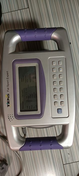 Aparat masaj și analiză corporală Tiens Fat Sport Expert