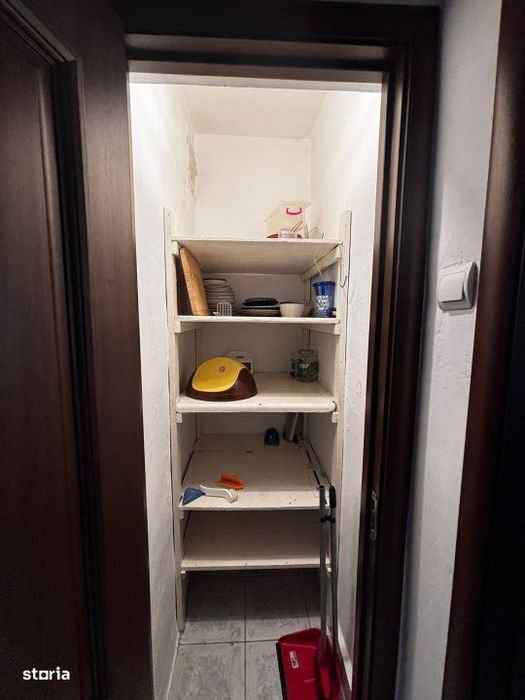 Apartament 2 camere/ zona Crangasi/ Metrou/ Parcare