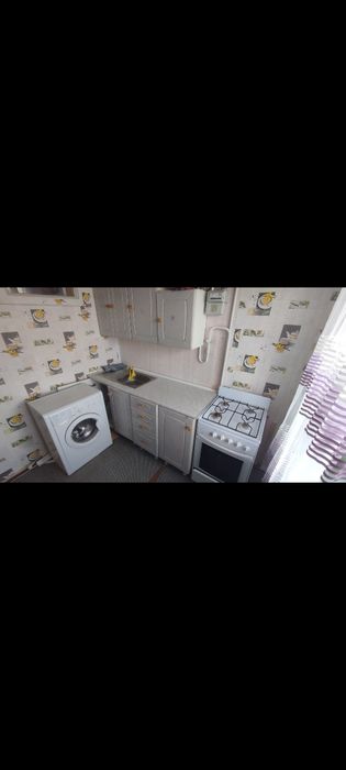 Сдам 1 комн. район Военный институт, мебель, техника