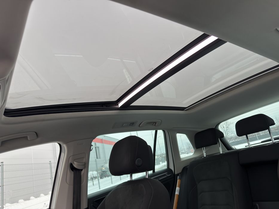 Volkswagen Tiguan // 4x4 // 2.0 diesel // Panoramic // Automat