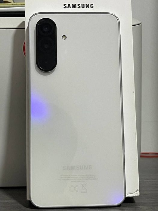 Samsung A36 8/128 srochna