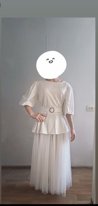 Продам праздничный костюм юбка