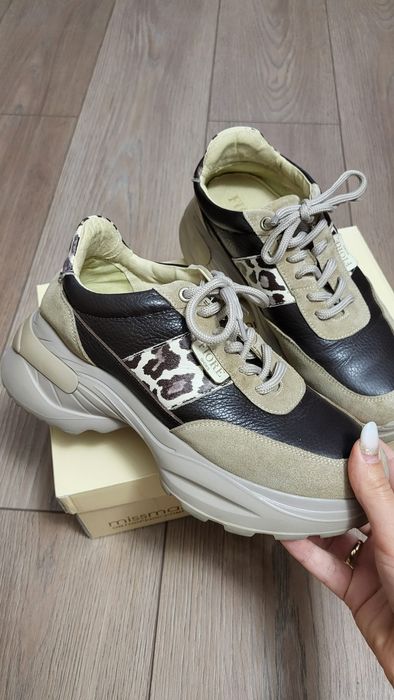 Маратонки- естествена кожа