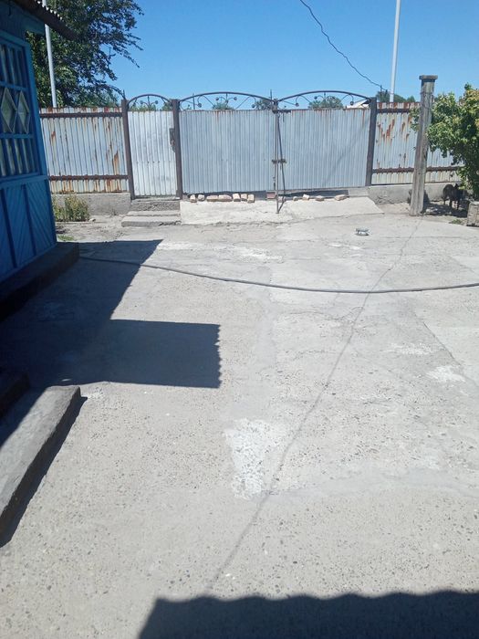 Продам дом в центре Уштобе