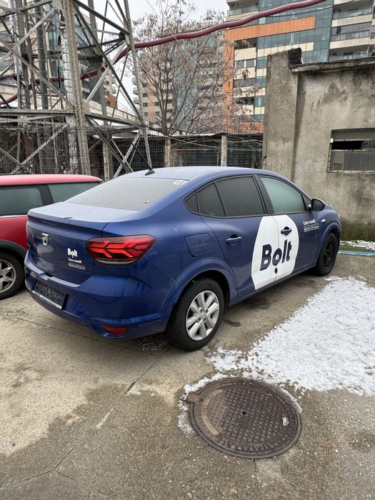 Vand dacia logan 2022 1.0 turbo cu gpl de fabrica