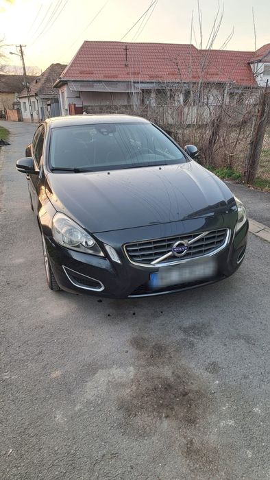 Se vinde Volvo S60