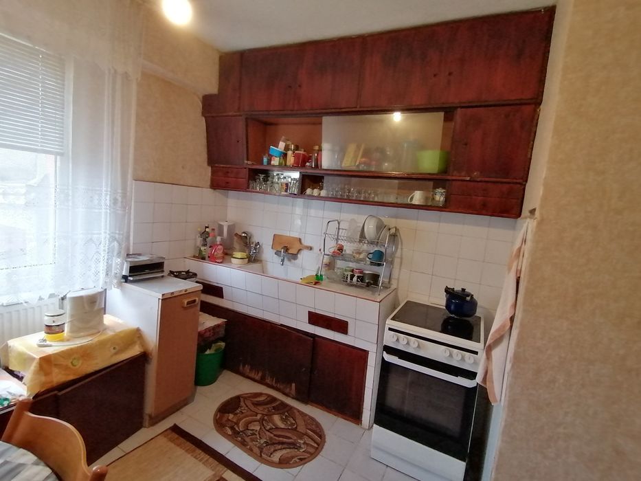 Продава се Тристаен апартамент в Завет - 76 кв.м за 671 €/кв.м - Снимка #7
