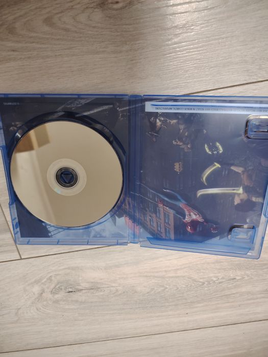 Vând jocuri Ps5 noi sau schimb cu kendama