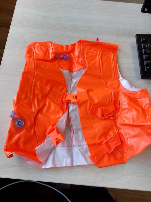 Жилетка за плуване INTEX