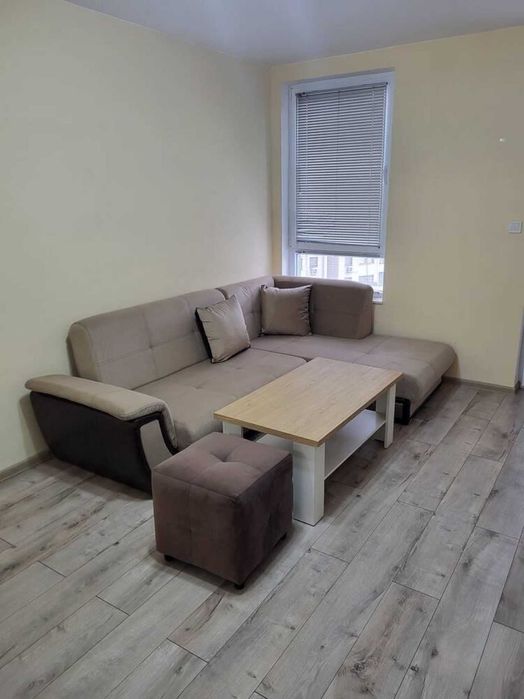 Тристаен апартамент в Съдийски