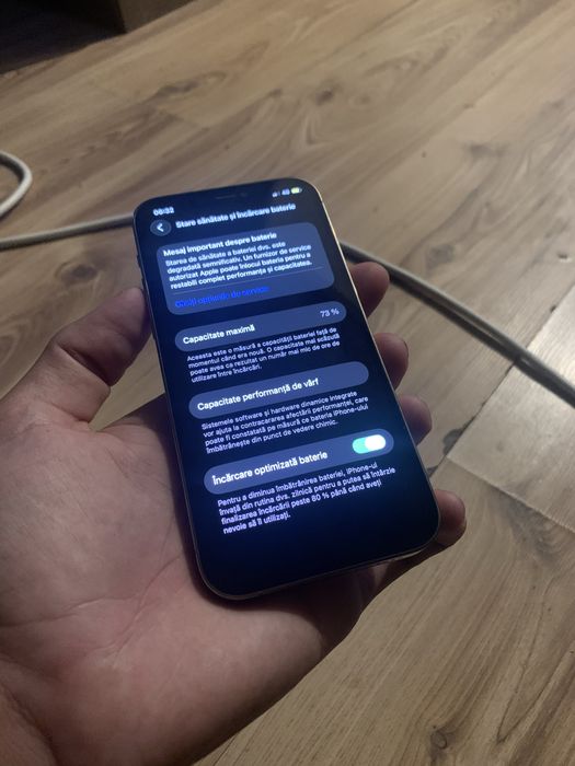 vand iPhone 12 pro impecabil