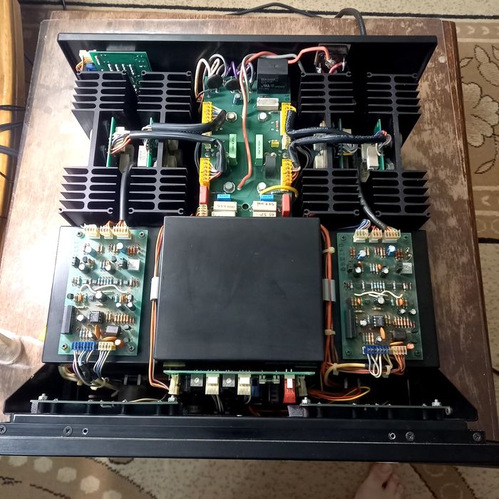 McIntosh mc7300 усилитель мощности