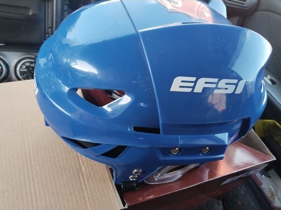 Шлем хоккейный EFSI