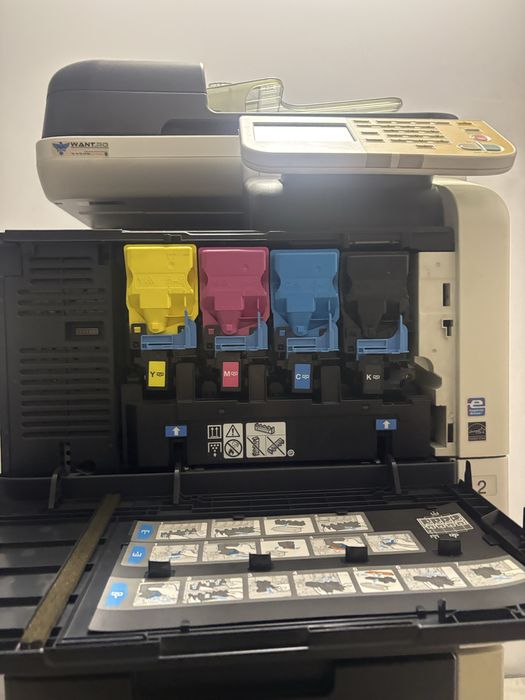 2 multifunctionale konica minolta C35