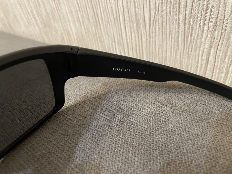 Продам оригинальные очки GUCCI