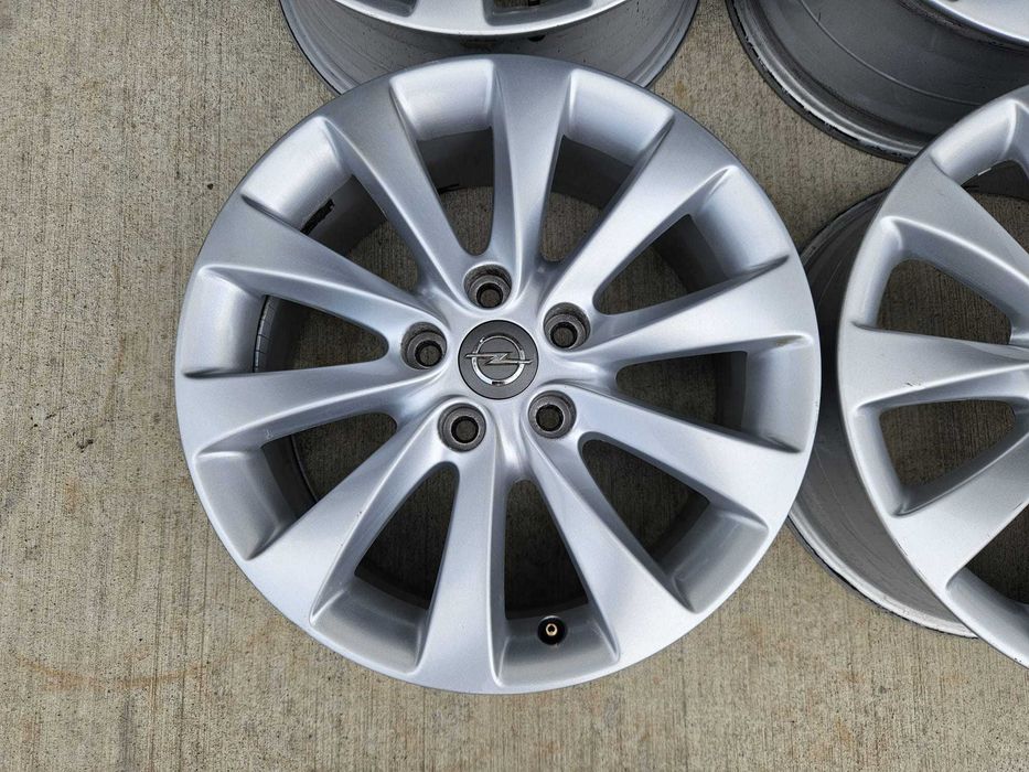 Jante 5x115 R17 Opel Insignia B,Zafira B,C,Astra J,K,Antara,Ampera