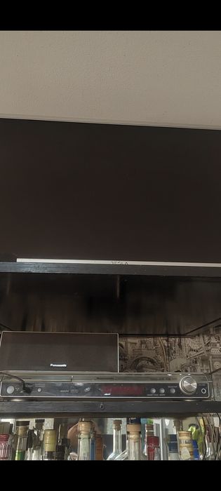 Tesla 32" LED HD