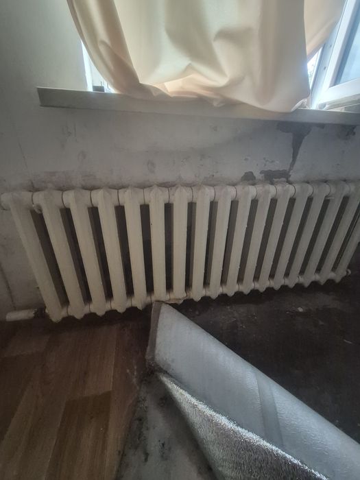 Продам чугунные батареи