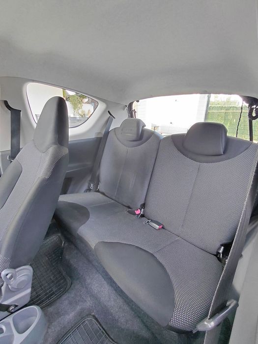 Toyota Aygo Automata 1.0 benzina ! Stare impecabila mecanic si estetic ,are doar 92000 km