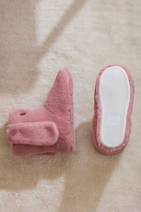 Ghete de casa LC WAIKIKI , noi, cu eticheta, marime 36-37