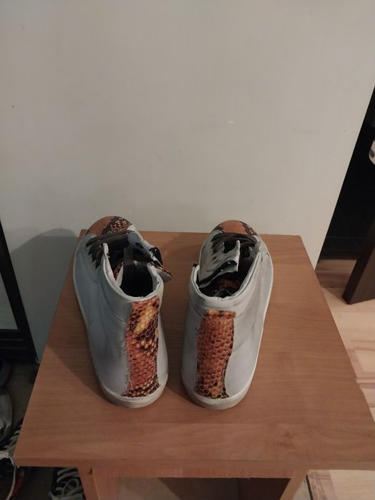 Обувь женская молодежная