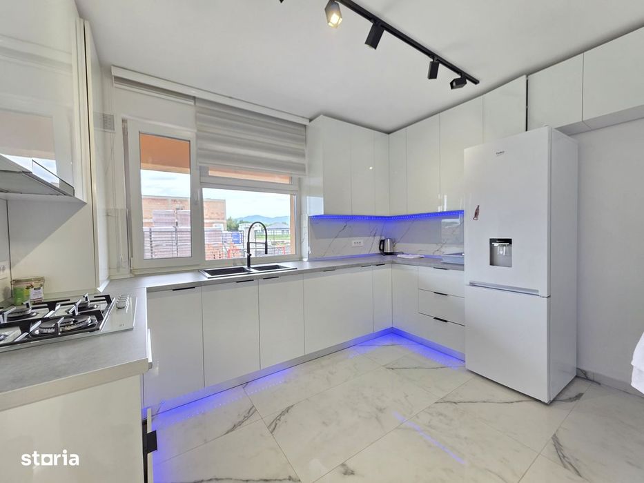 Casa tip duplex P+E, teren 290mp, Str. Izvorului, Stupini