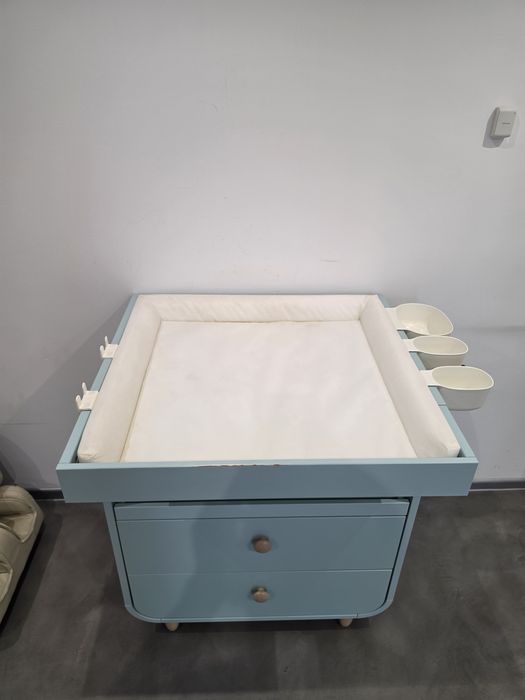 Patut + masa de infasat Ikea Myllra