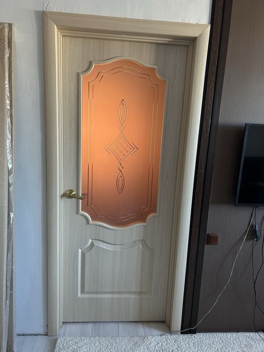 Продам двери межкомнатные