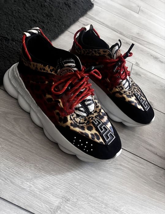 Vand versace chain reaction leopard noi cu cutie, model rar. Marimi de la 38 la 45