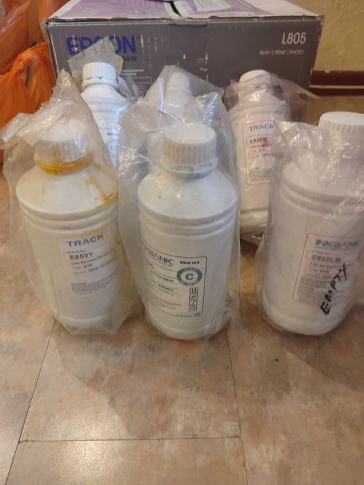 Фотопринтер EPSON L805