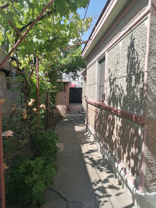 Casă de vânzare