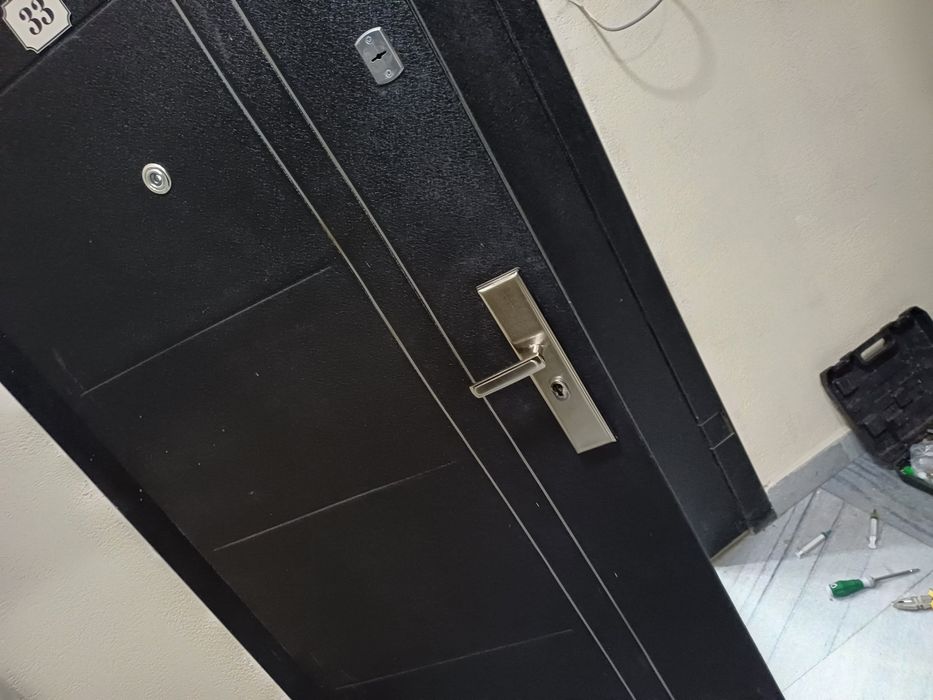 Ремонт Замок очиш установка замков Eshik remontВскрытие замков. Устано