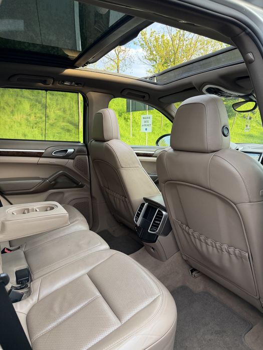 Porsche Cayenne 3.0D-Panoramic-Interior deosebit-Recent adus din Germania