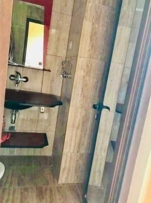 Продава се Тристаен апартамент в София, Център - 75 кв.м за 2067 €/кв.м - Снимка #12