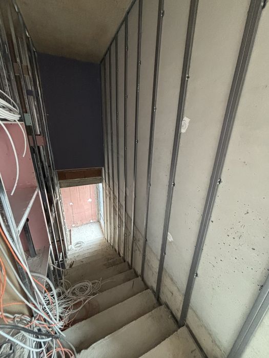 Вътрешни Ремонти