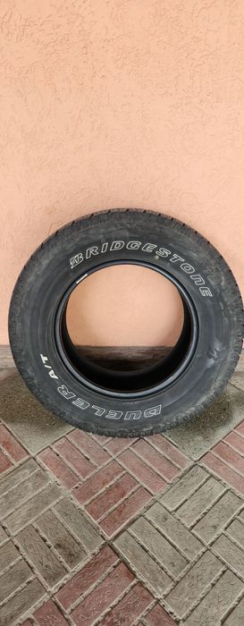 BRIDGESTONE A/T шины всесезонные комплект